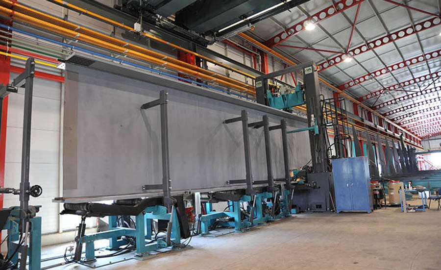 ΓΡΑΜΜΗ ΣΥΓΚΟΛΛΗΣΗΣ ΜΕΤΑΛΛΙΚΩΝ ΔΟΚΩΝ WELDED BEAMS AND COLUMNS