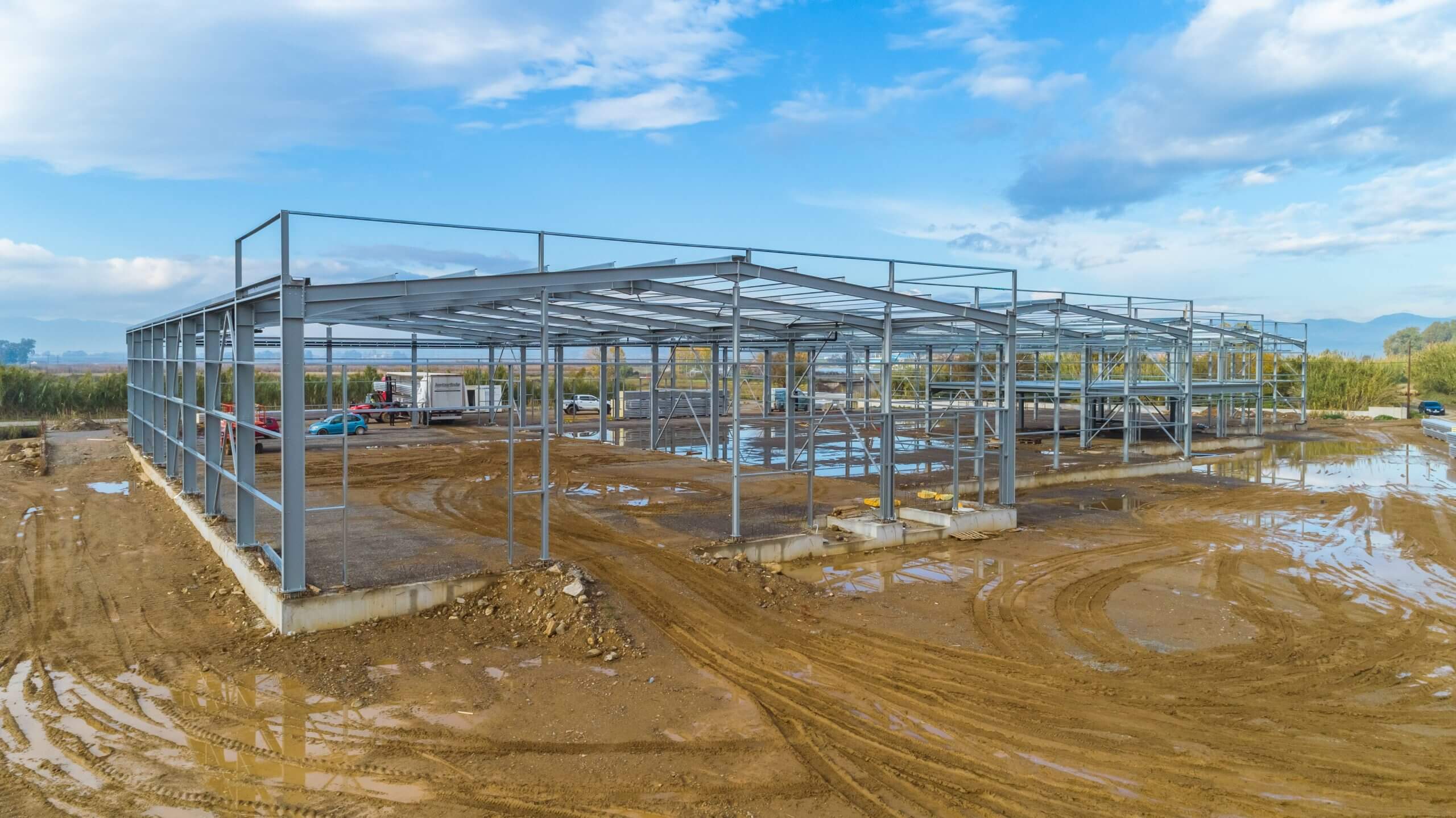 4.-Steel-Buildings_PanProd_Installation_0030-1-scaled