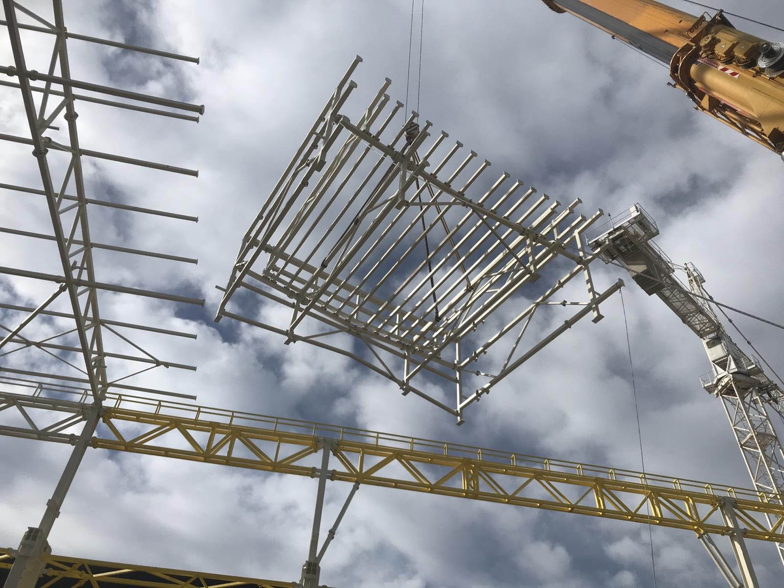 4.-Steel-Buildings_Steel-Buildings_Elval_Installation_1021