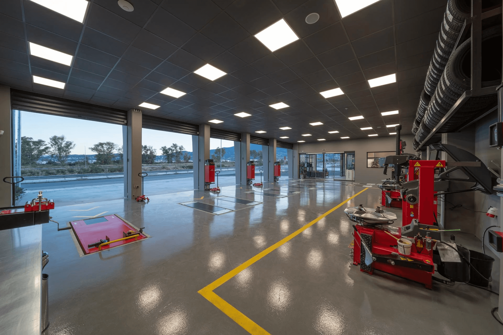 19. N5 - Steel Buildings_Lampropoulos_Tyres 3d_Store_05