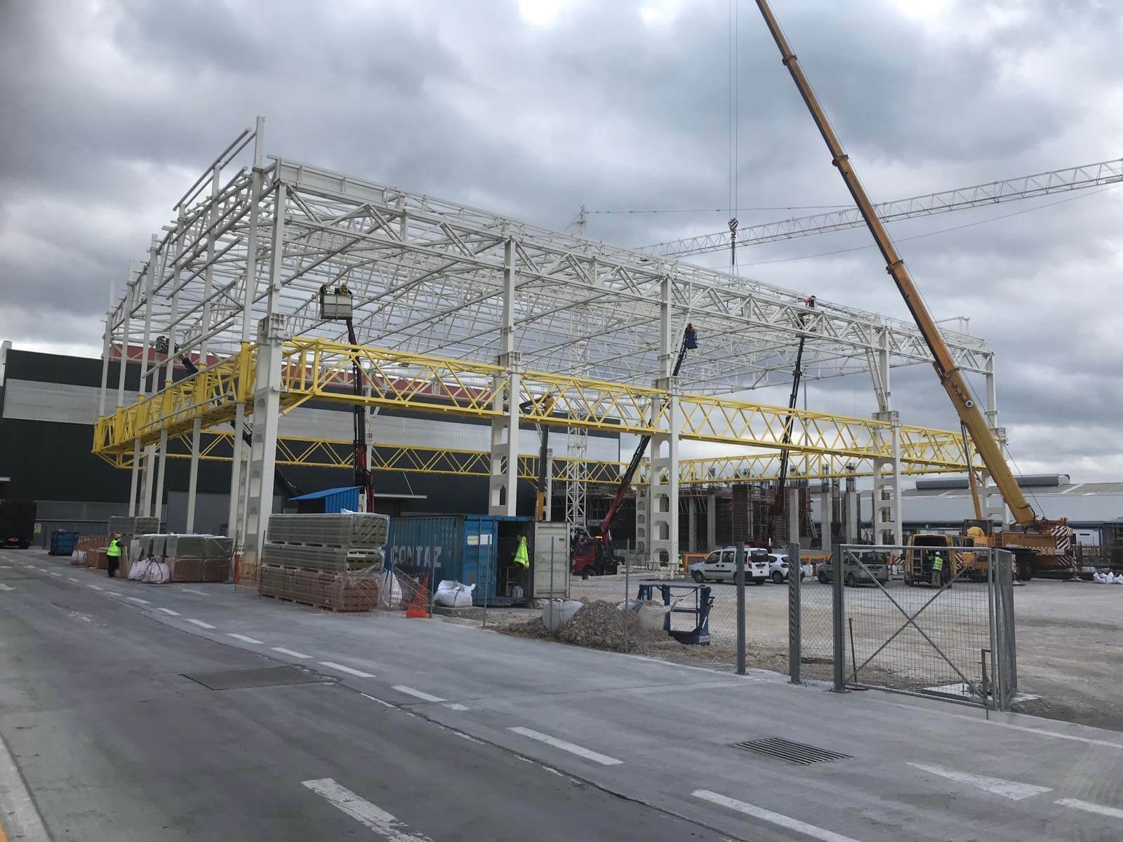 24. N9 -Steel Buildings_Steel Buildings_Elval_Installation-111