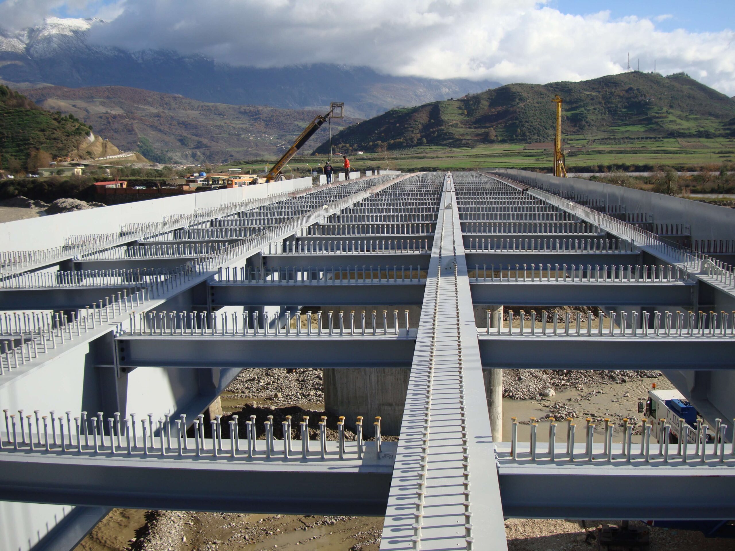 34. N6 - Steel Bridges_Memaliaj_Installation_12