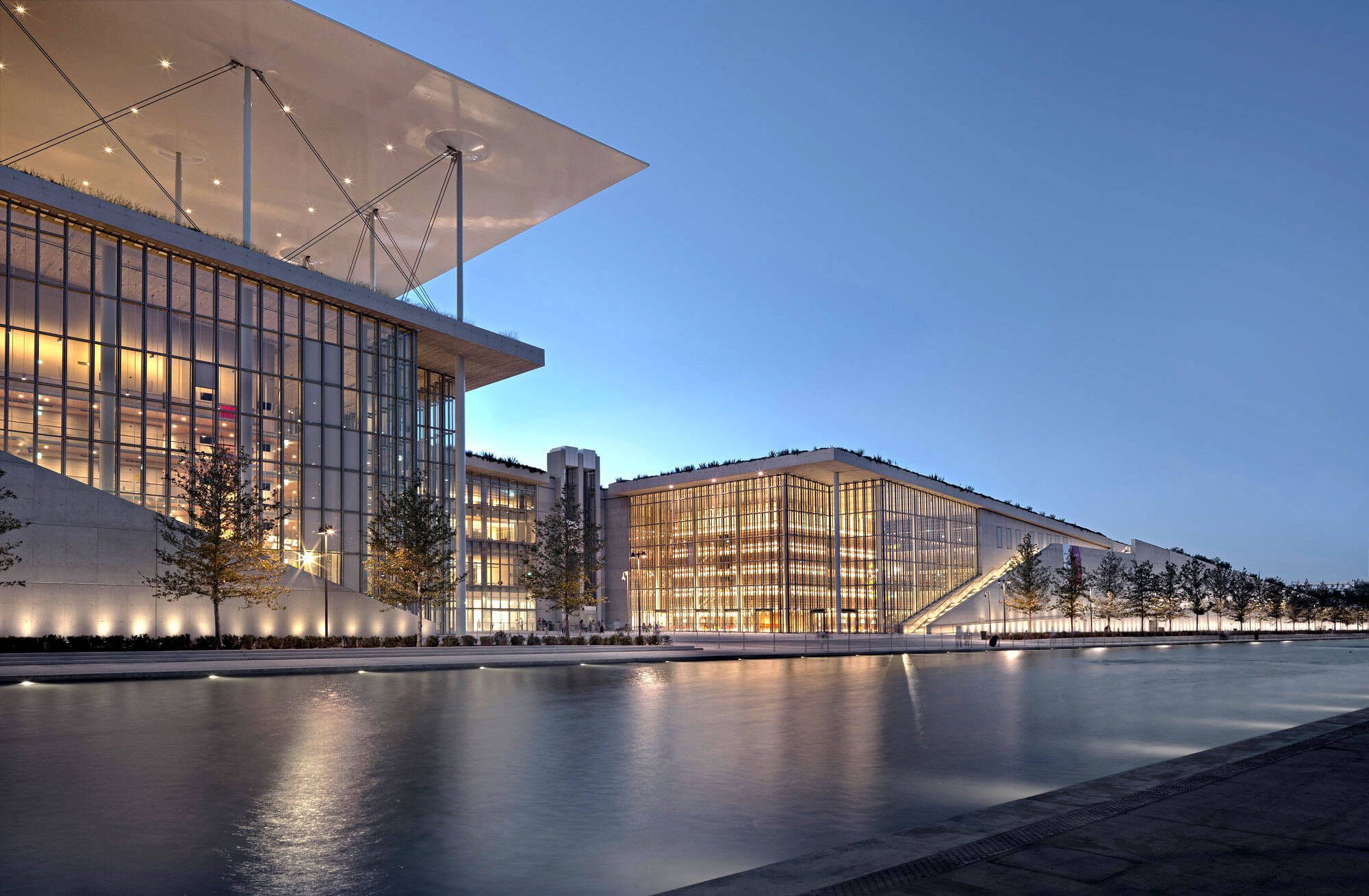 Steel-Buildings-image.jpg