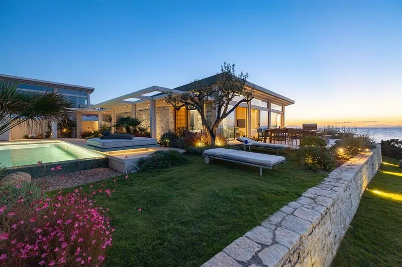 Χαλύβδινες Κατασκευές One&Only Aesthesis Resort